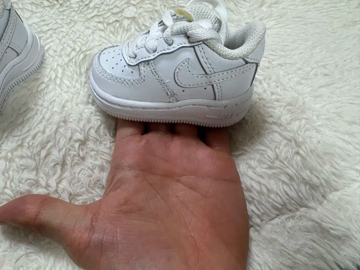  ナイキ エアフォース1 キッズ サイズ 2 c 8 cm その他 キッズシューズ
