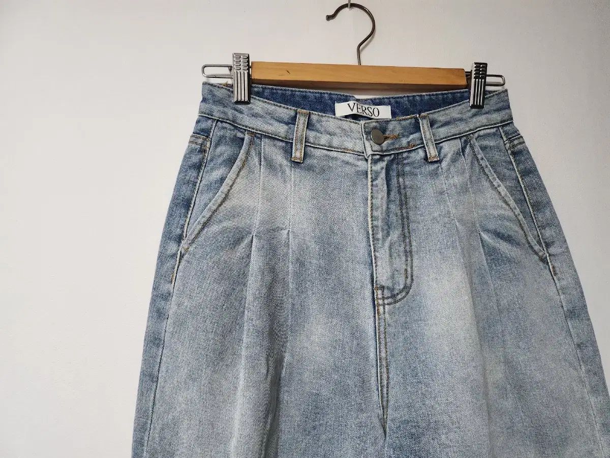 2025 ベルソル ピンタック ライトブルー ワイド デニム