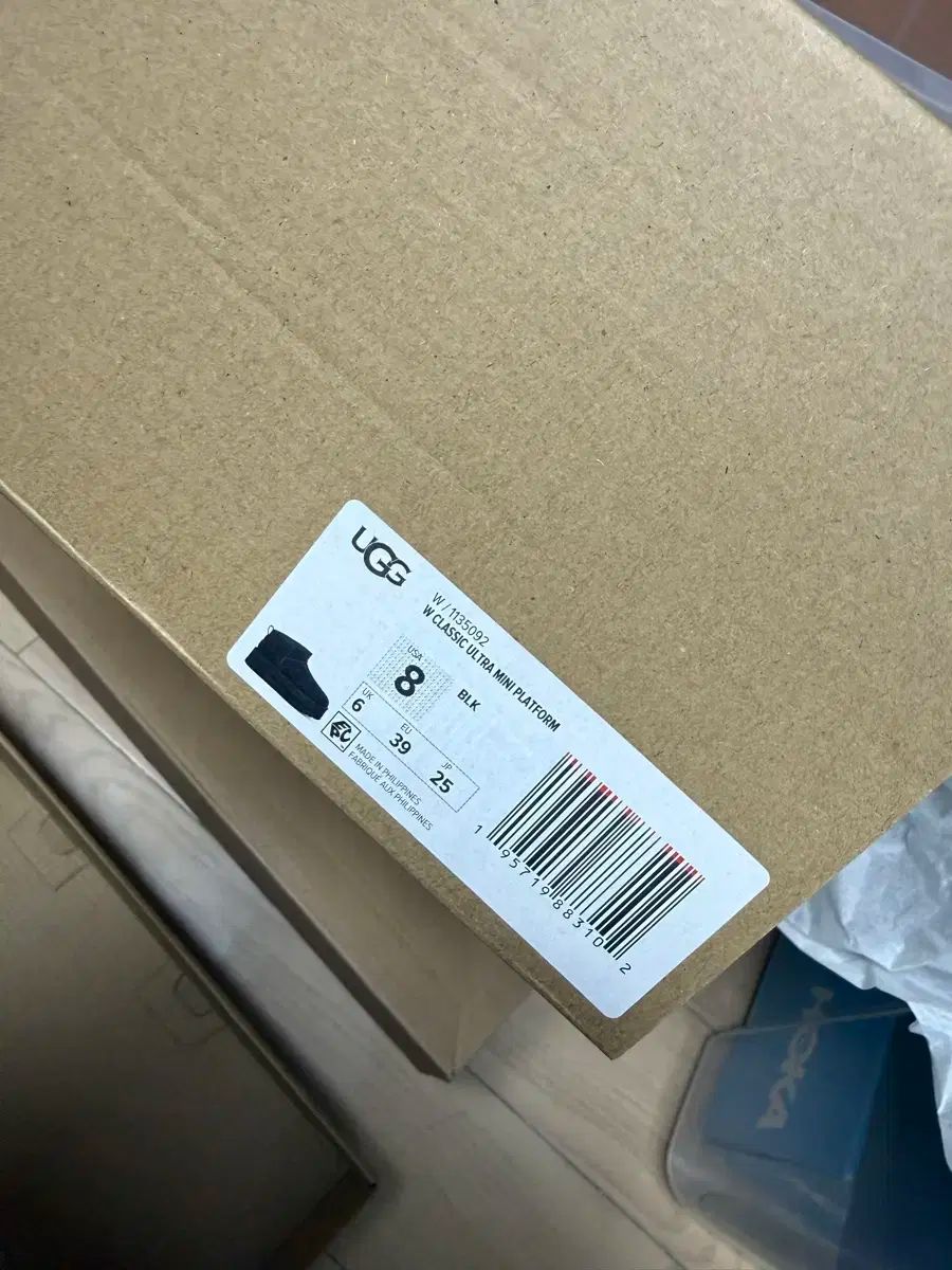  アグ ウルトラ ミニ プラットフォーム ブラック 250 その他 ブーツ