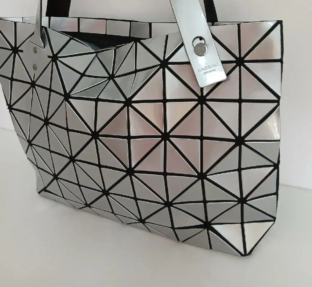 BAO BAO ISSEY MIYAKE バオバオイッセイミヤケ