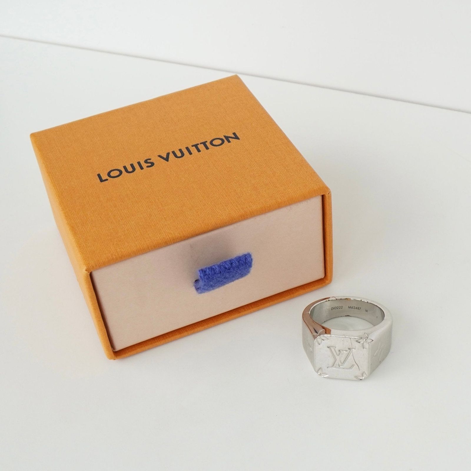 ルイヴィトン シグネットリング モノグラム 指輪 リング シルバー 箱