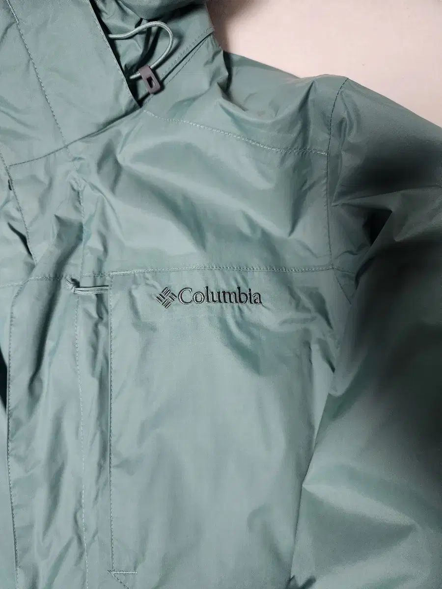 コロンビア OMNI-TECH