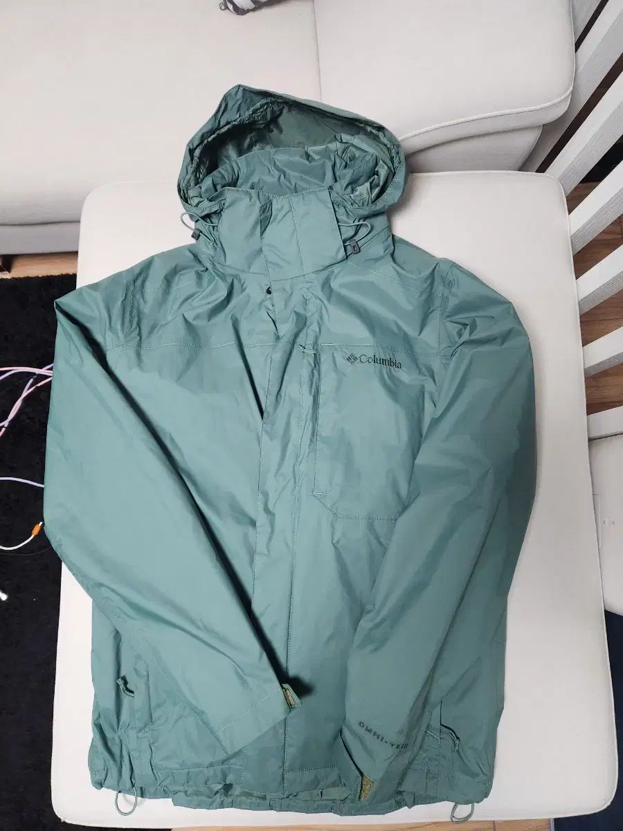 コロンビア OMNI-TECH ウィンドブレーカー M