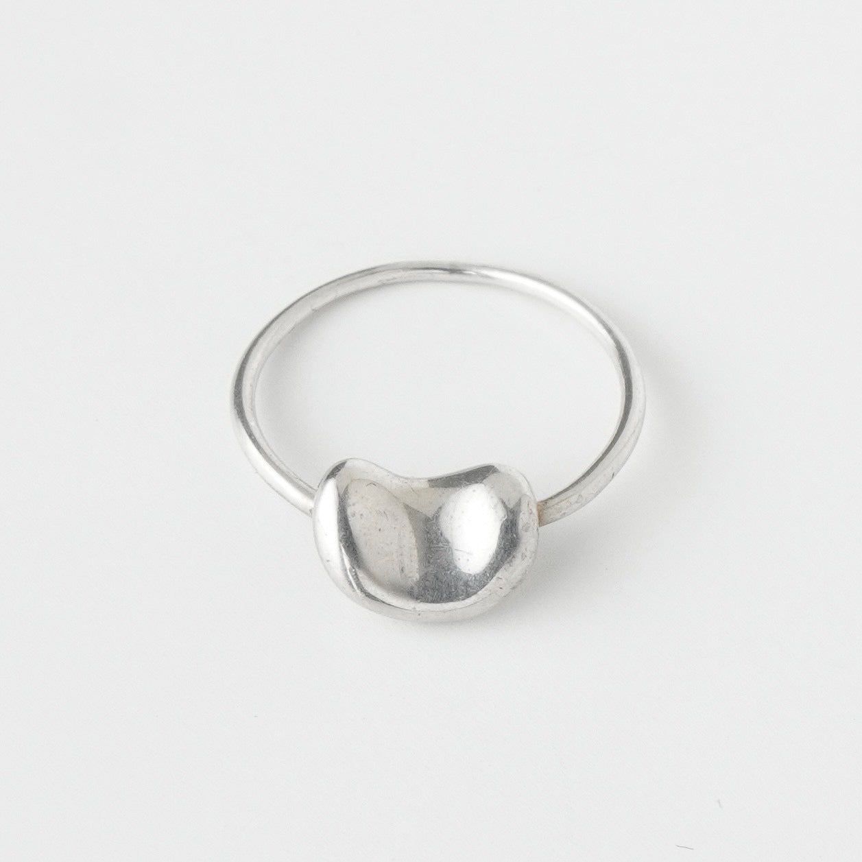 専用ですTIFFANY ティファニー ビーンリング シルバー 12号 ティファニー ビーン ビーンズ シルバー925 指輪 リング 12号 - メルカリ