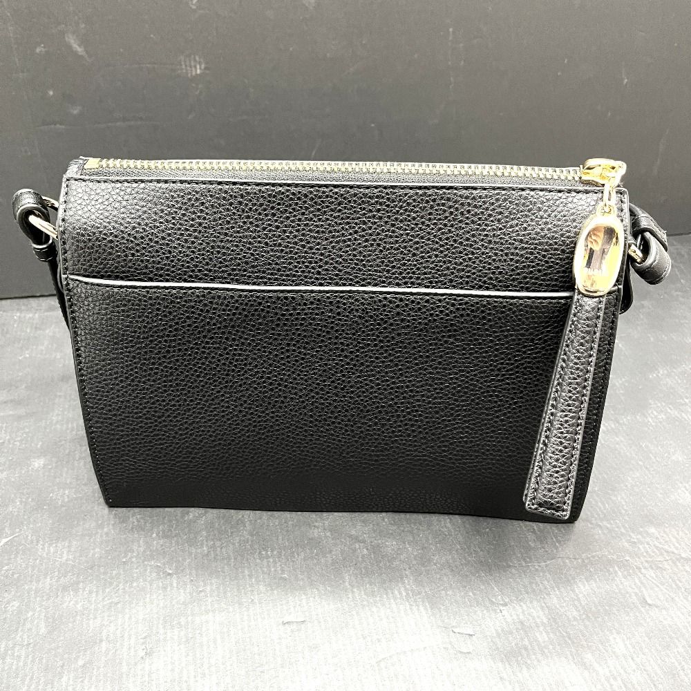 ショルダーバッグ 品