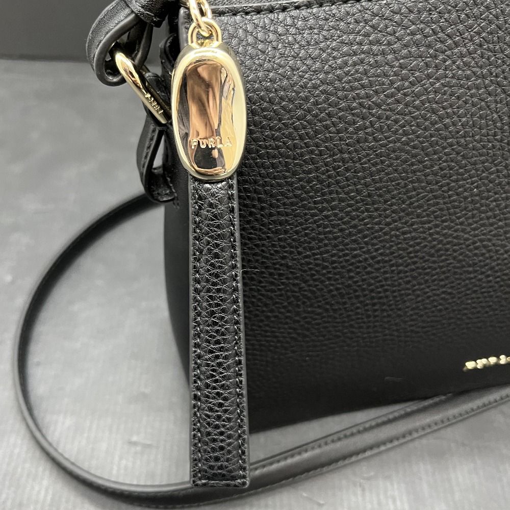 バビロン クロスボディバッグ