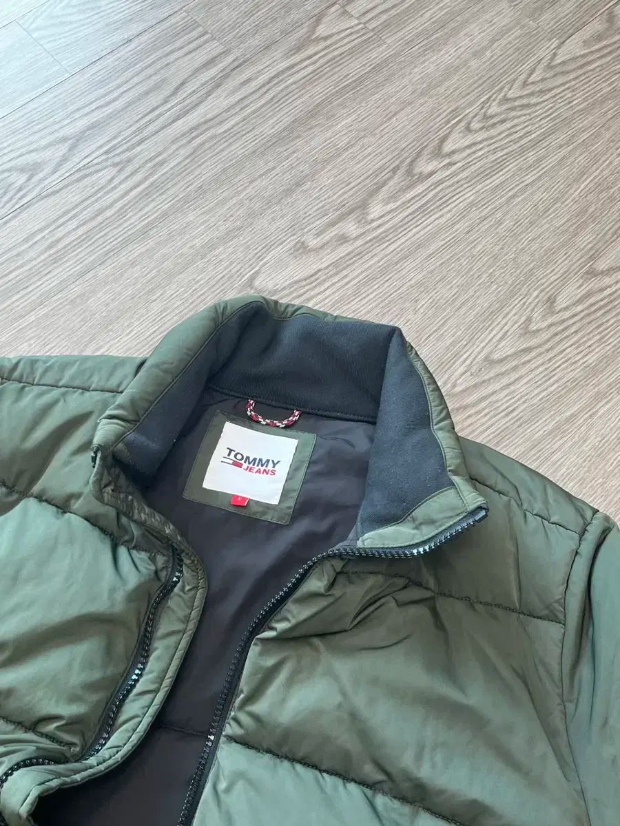 トミーヒルフィガー スクール ダウン