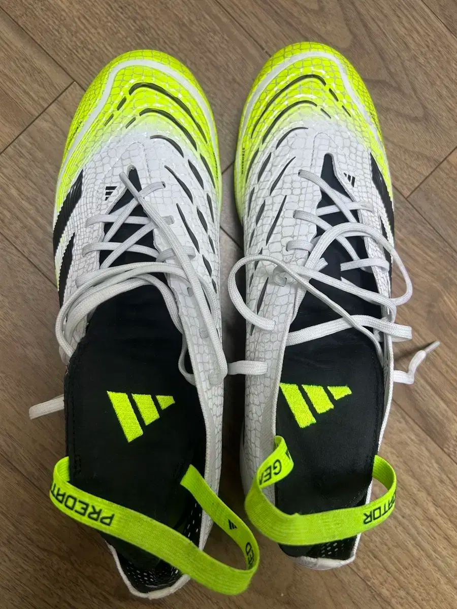 アディダス プレデター エリート FT AG 280