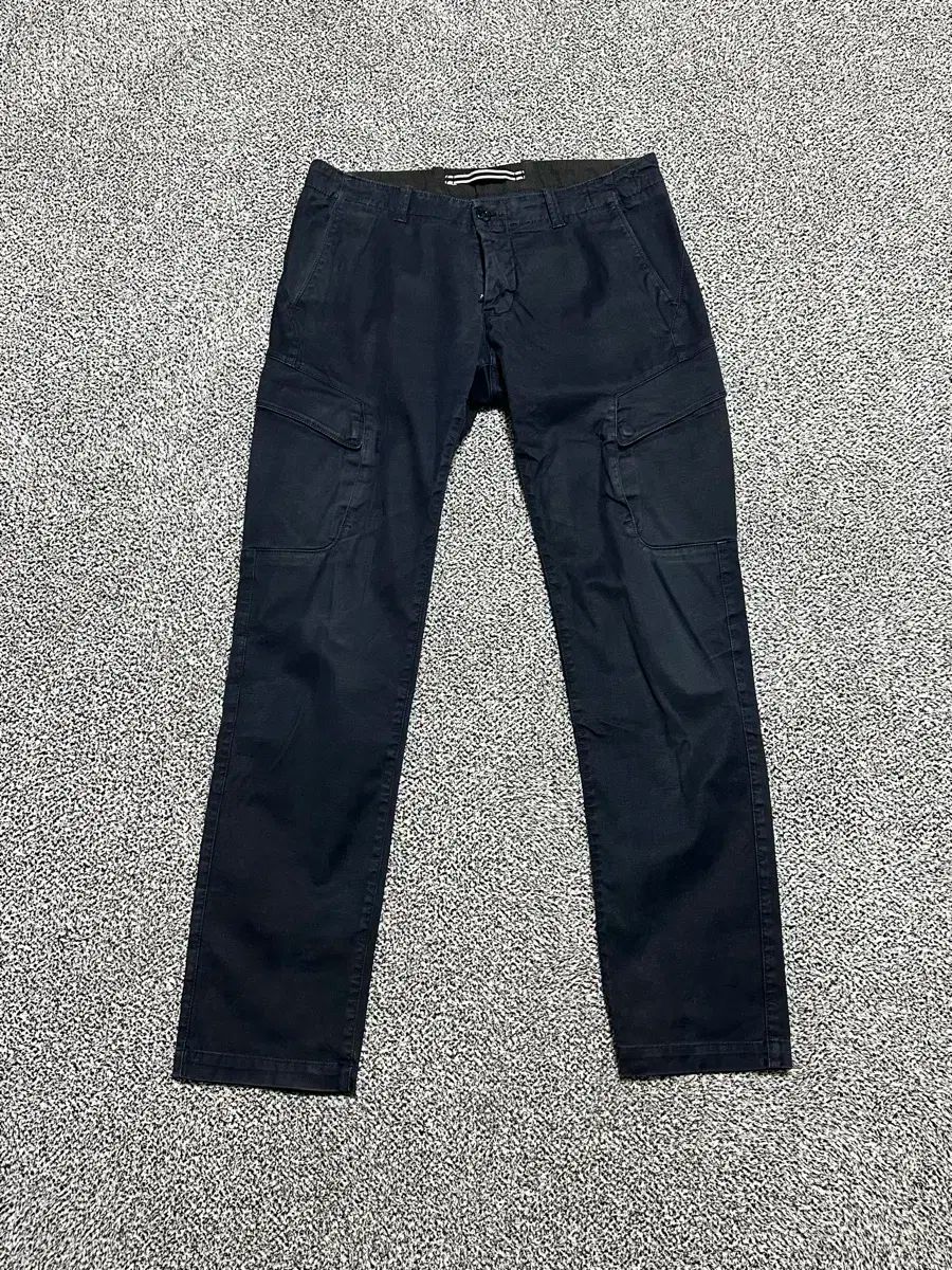 STONE ISLAND ストーンアイランド ネイビー ウォッシュ カーゴパンツ