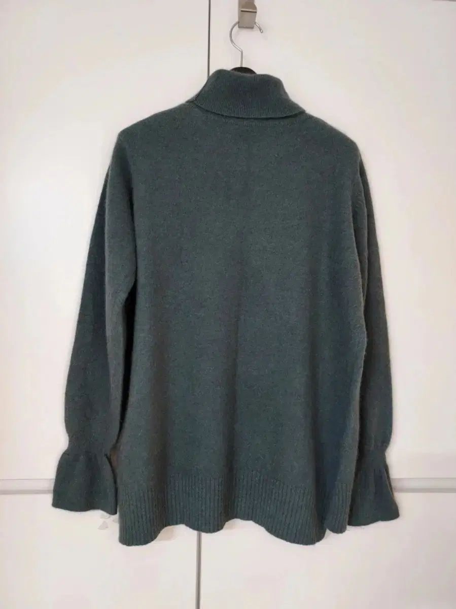 SON JUNG WAN ウール ニットブラウス 55サイズ 77サイズ 細身 まで ほぼ