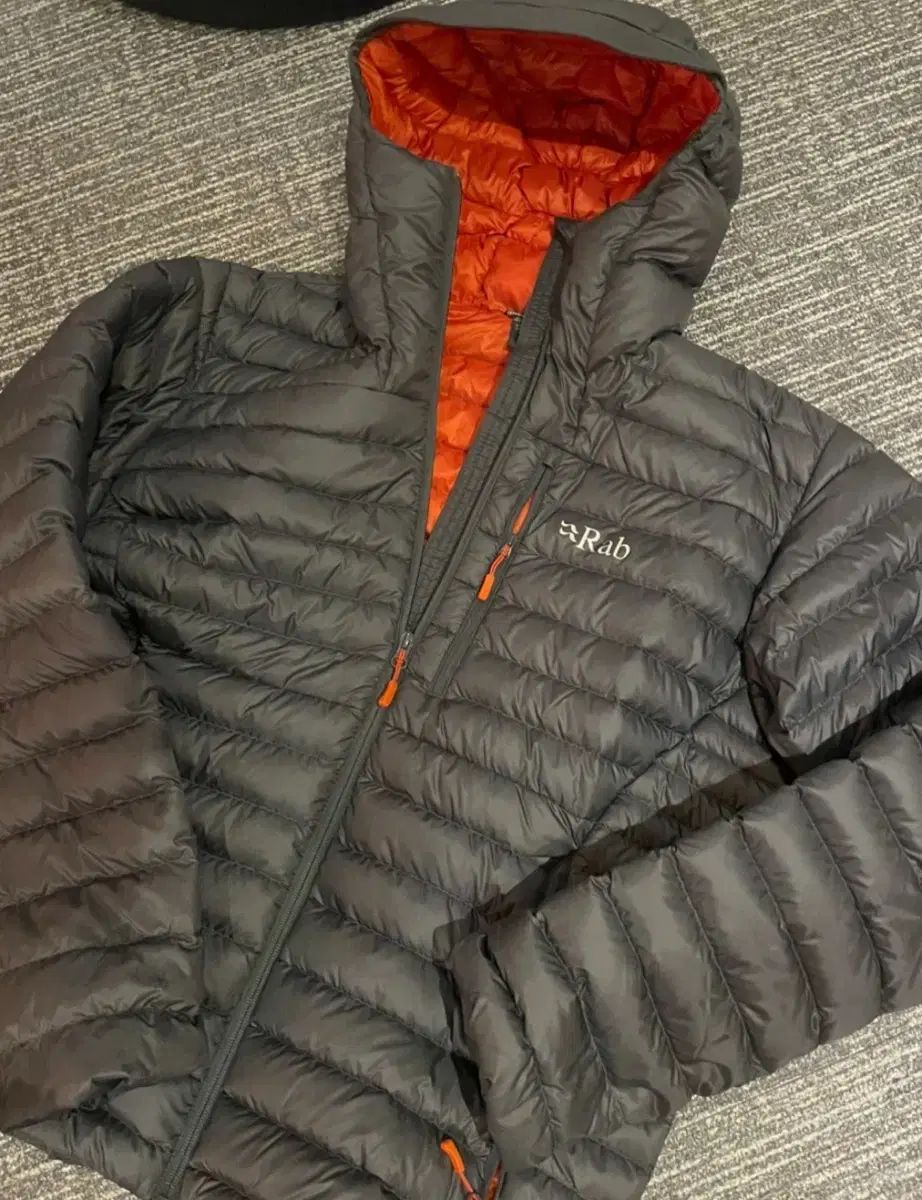 ラブ マイクロライト アルパイン グラフィン L XL