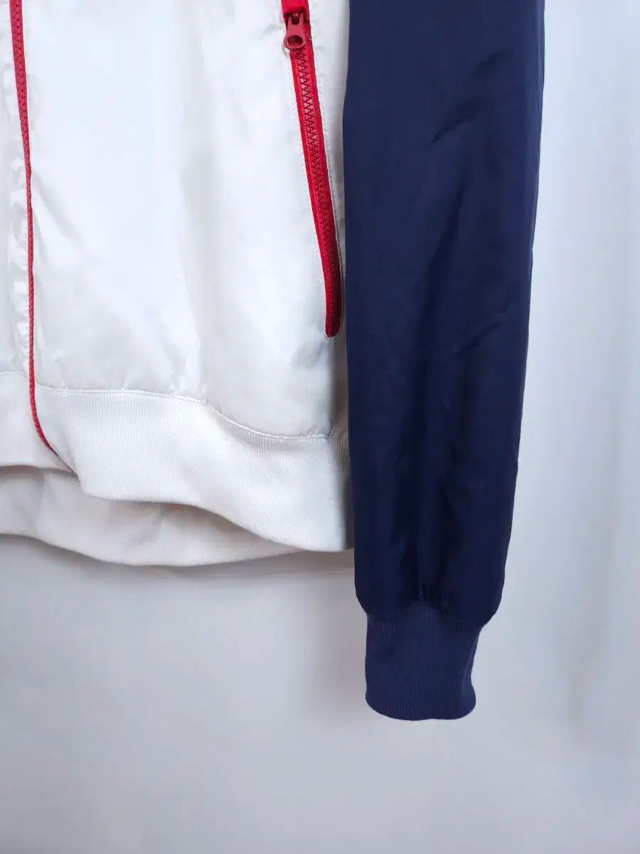 ナイキ ウィンドブレーカー ジャケット L