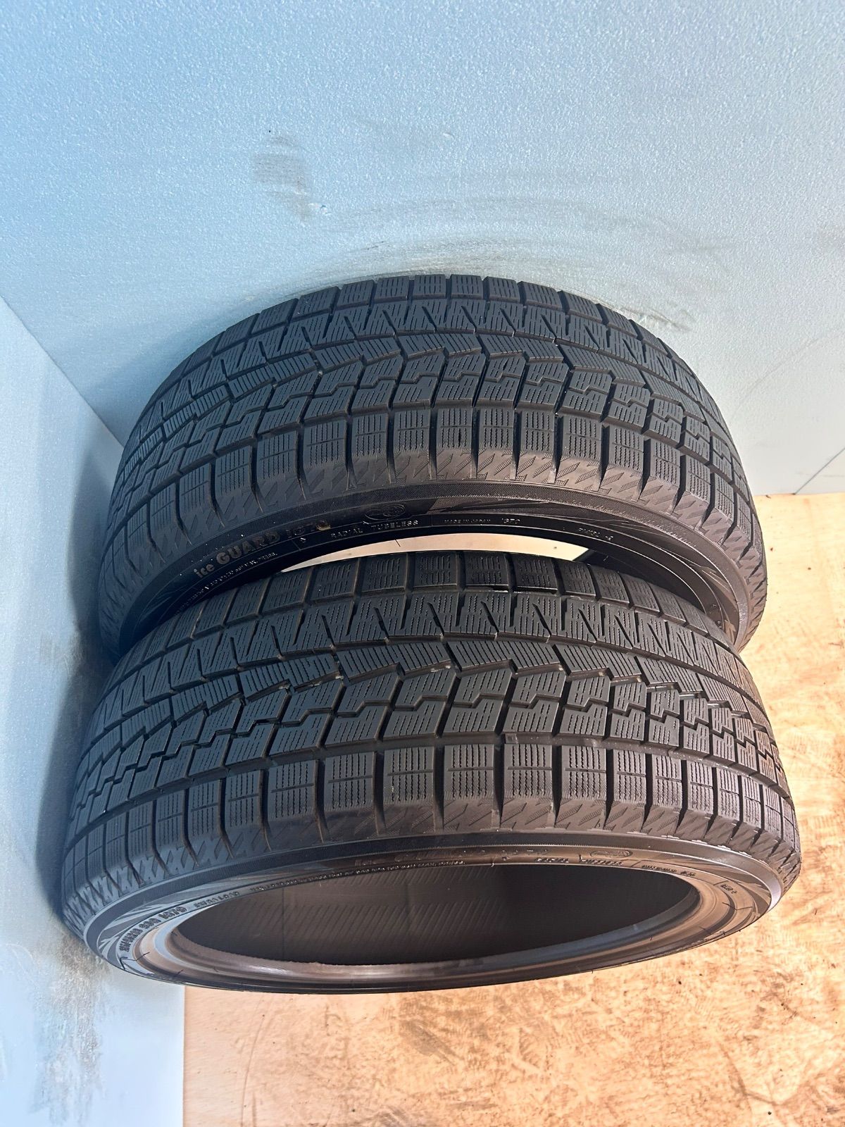  215 45 R 18 スタッドレスタイヤ2本セット ice GUARD iG 70 18インチ 2本セット NO 15 y 18インチ スタッドレス