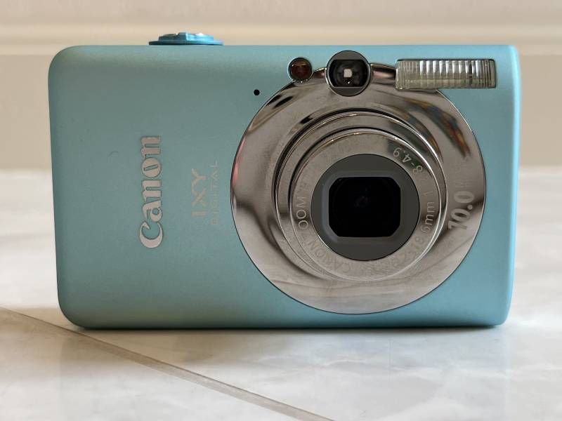 Canon IXY DIGITAL 110 IS コンパクトデジタルカメラ PC1355 現状品