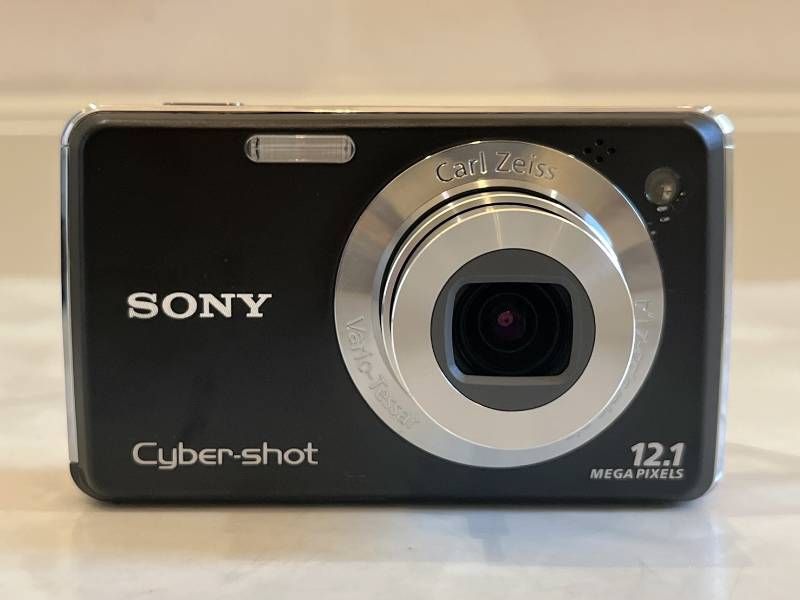 SONY DSC-W220 cyber-shot サイバーショット コンパクトデジタルカメラ 動作 済み