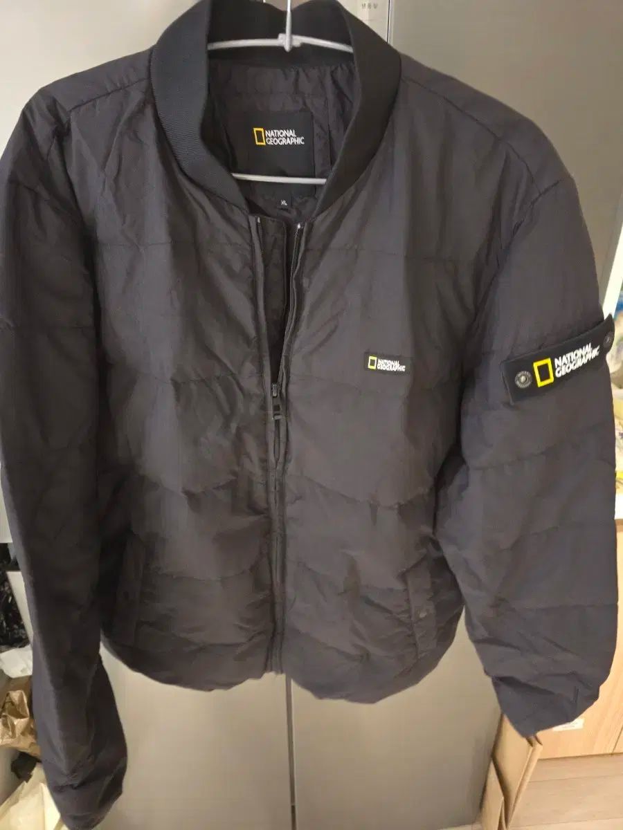 ナショナルジオグラフィック 軽量ダウン 105