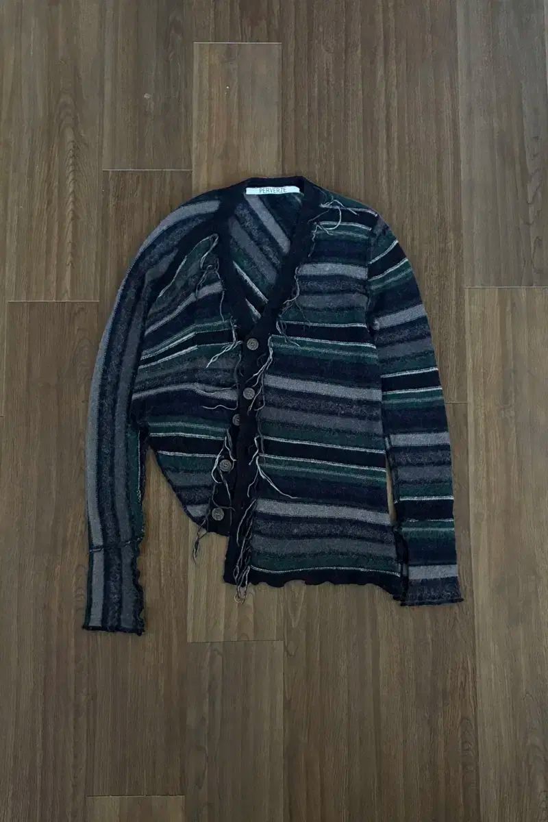 Perverze ファーバーズ ストライプ カーディガン