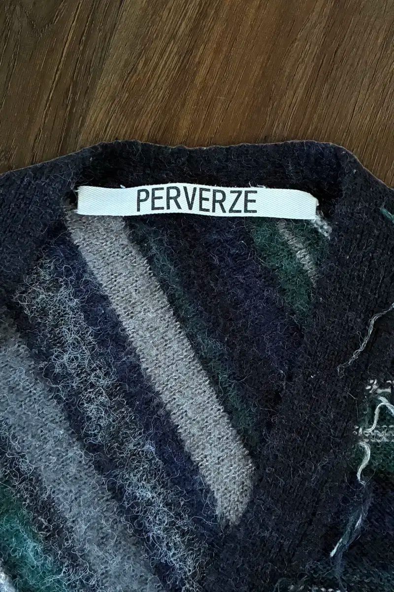 ストライプ カーディガン