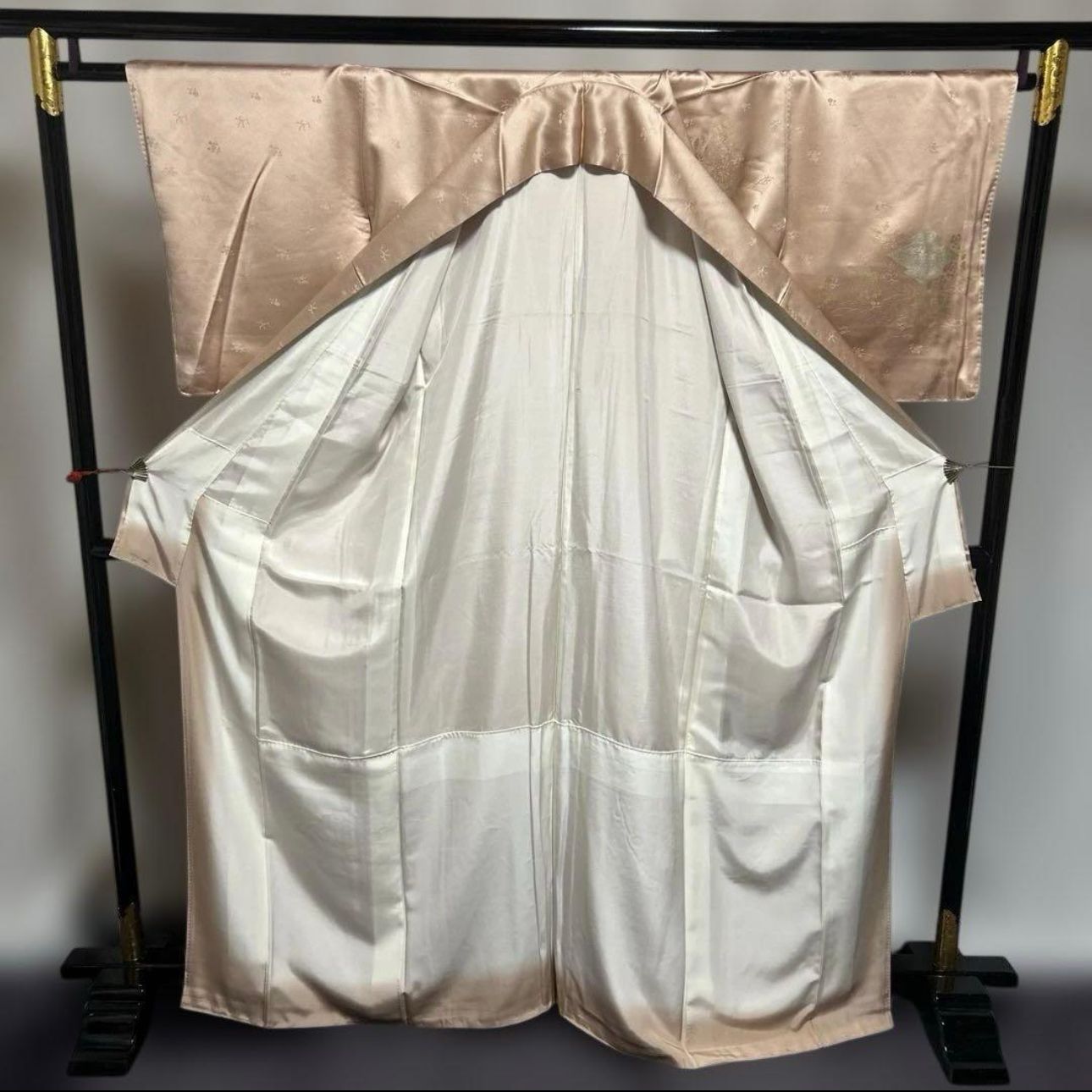  袷 正絹 友禅 蘇州刺繍 訪問着フルセット 西陣唐織プラチナ箔袋帯 Excellent Condition Lined Pure Silk Yuzen - Suzhou Embroidery 訪問着 付け下げ 着物