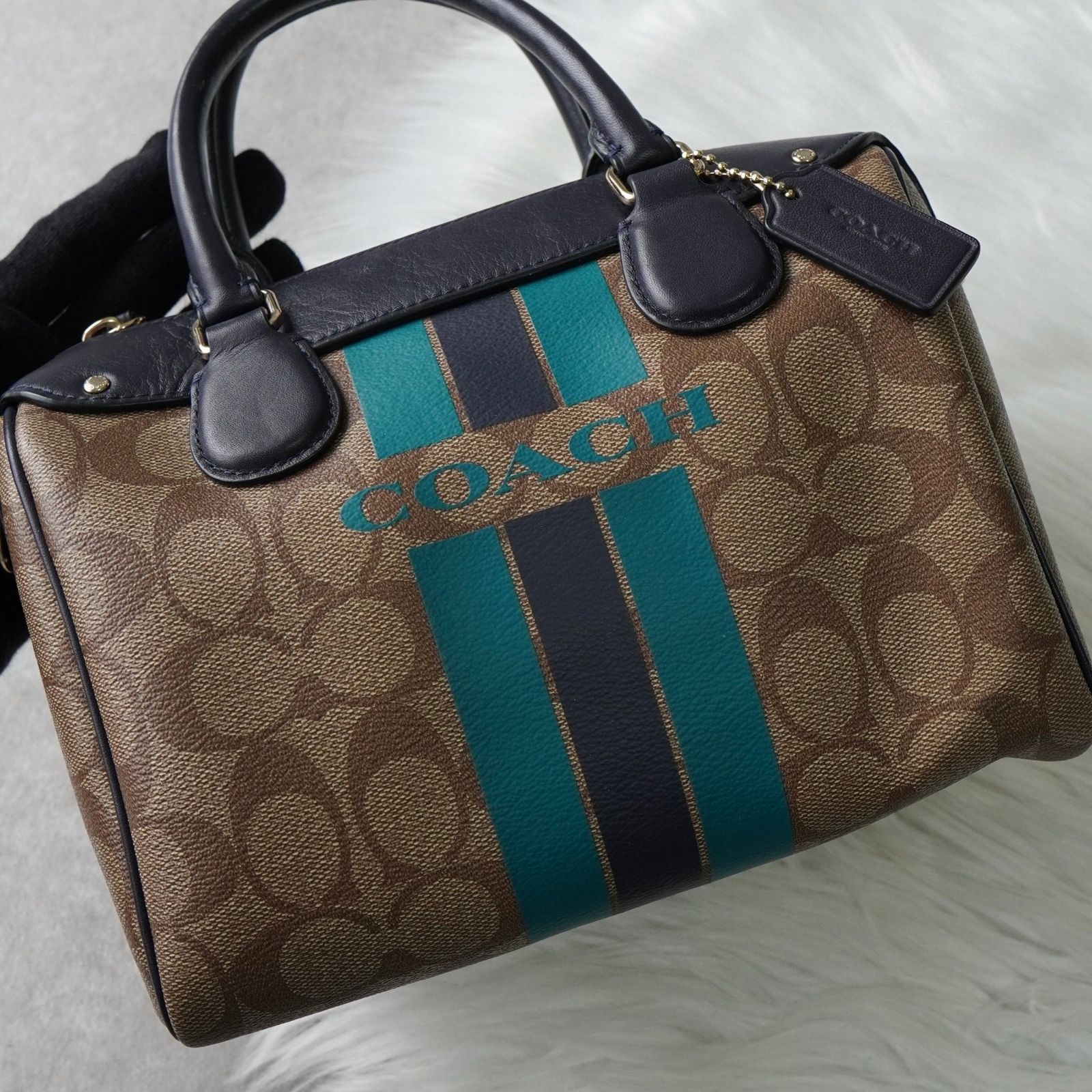 BlackFriday限定割引30％オフ】コーチ シグネチャー ストライプ PVC