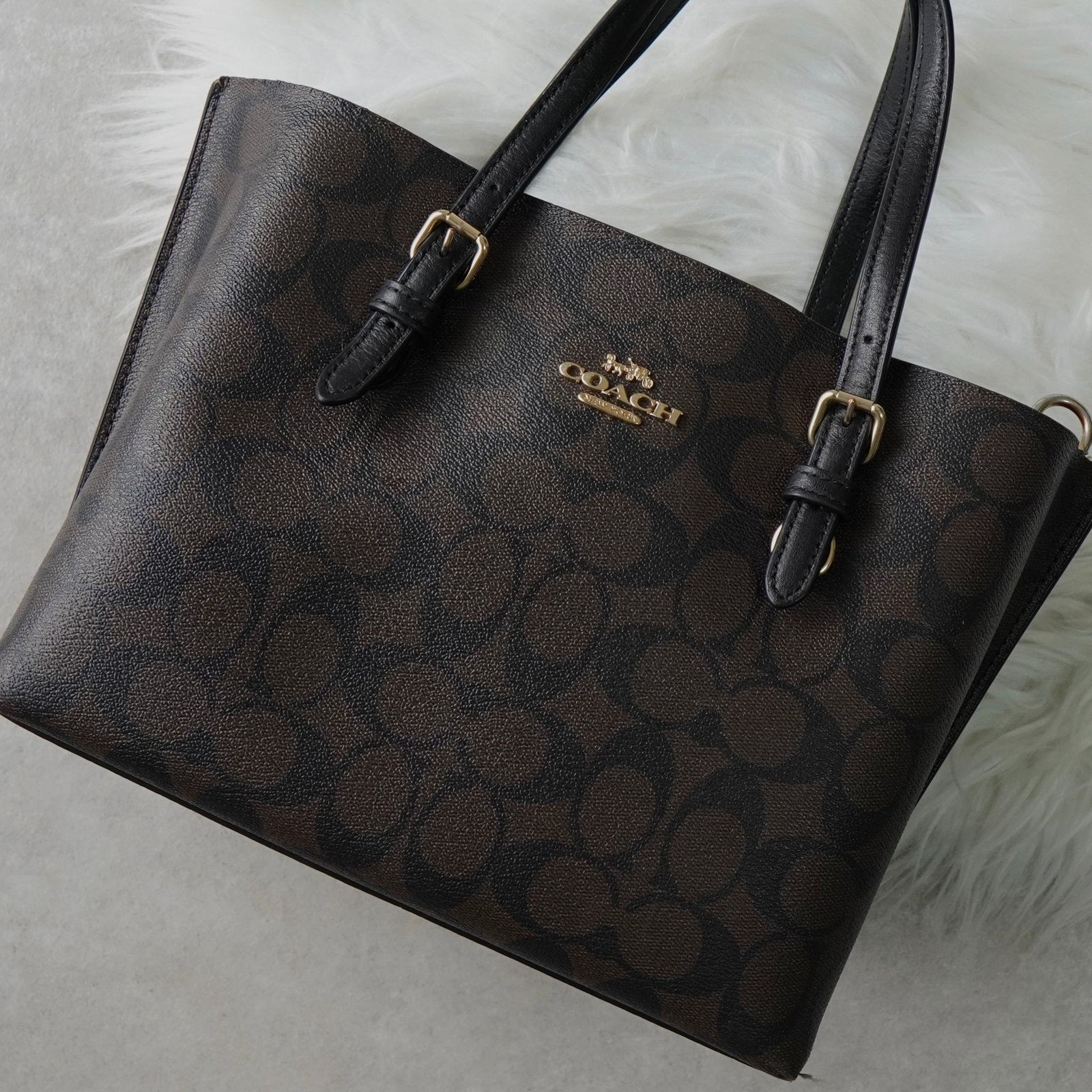 BLACKFRIDAYセール‼️COACHショルダーバッグ 【公式通販】