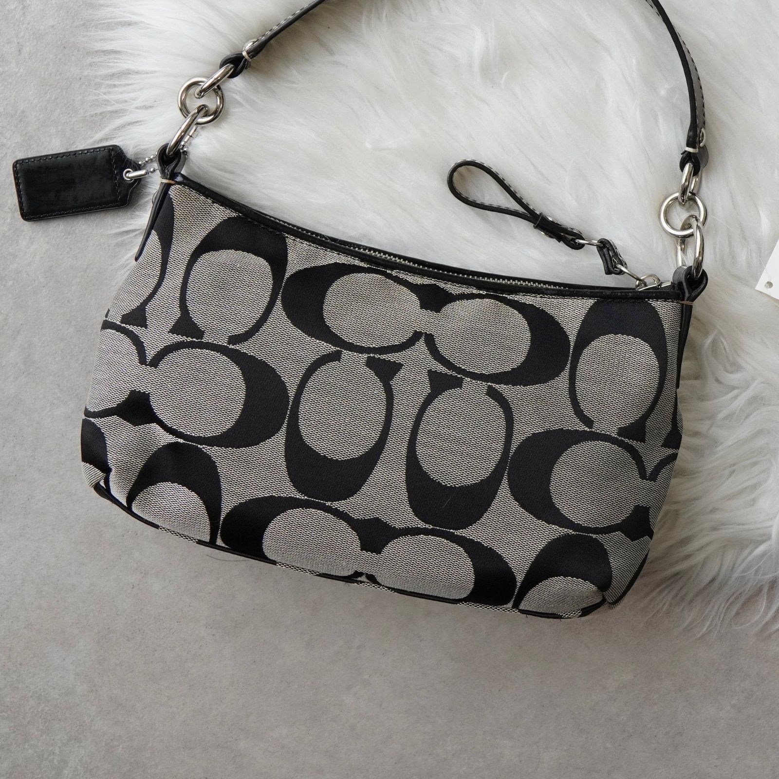  コーチ シグネチャー キャンバス ハンドバッグ ワンショルダーバッグ ブラック F 17439 ショルダーバッグ ショルダーバッグ