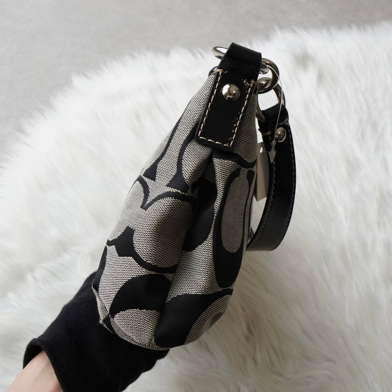 コーチ シグネチャー