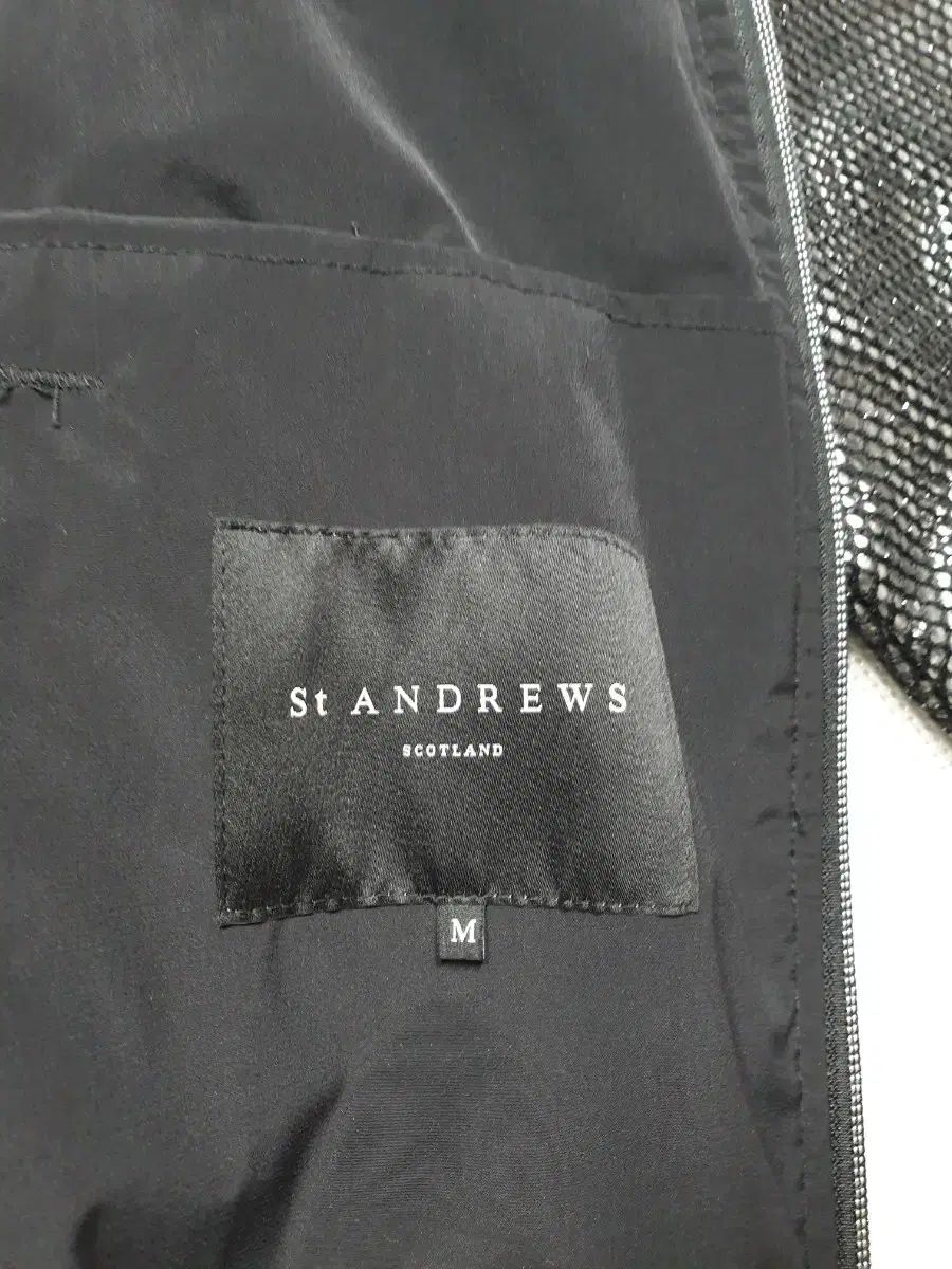 セイントアンドユールイス シルバー ウィンドブレーカー ブラック メッシュ アウター 66 レディース 90 95