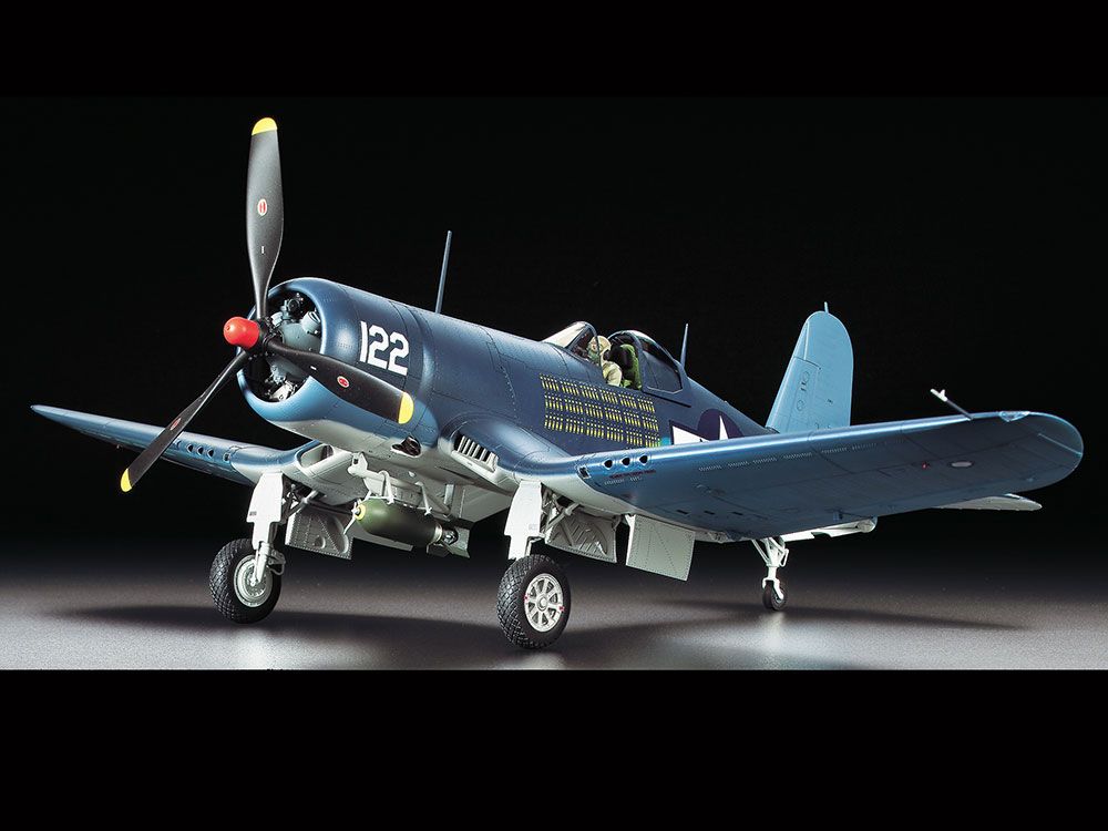 60325 1 32 ヴォート F 4 U-1 A コルセア