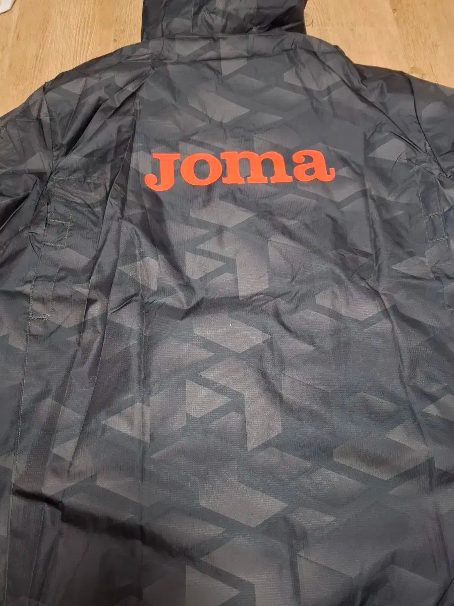 Joma スワンシティ ウィンドブレーカー ジャケット
