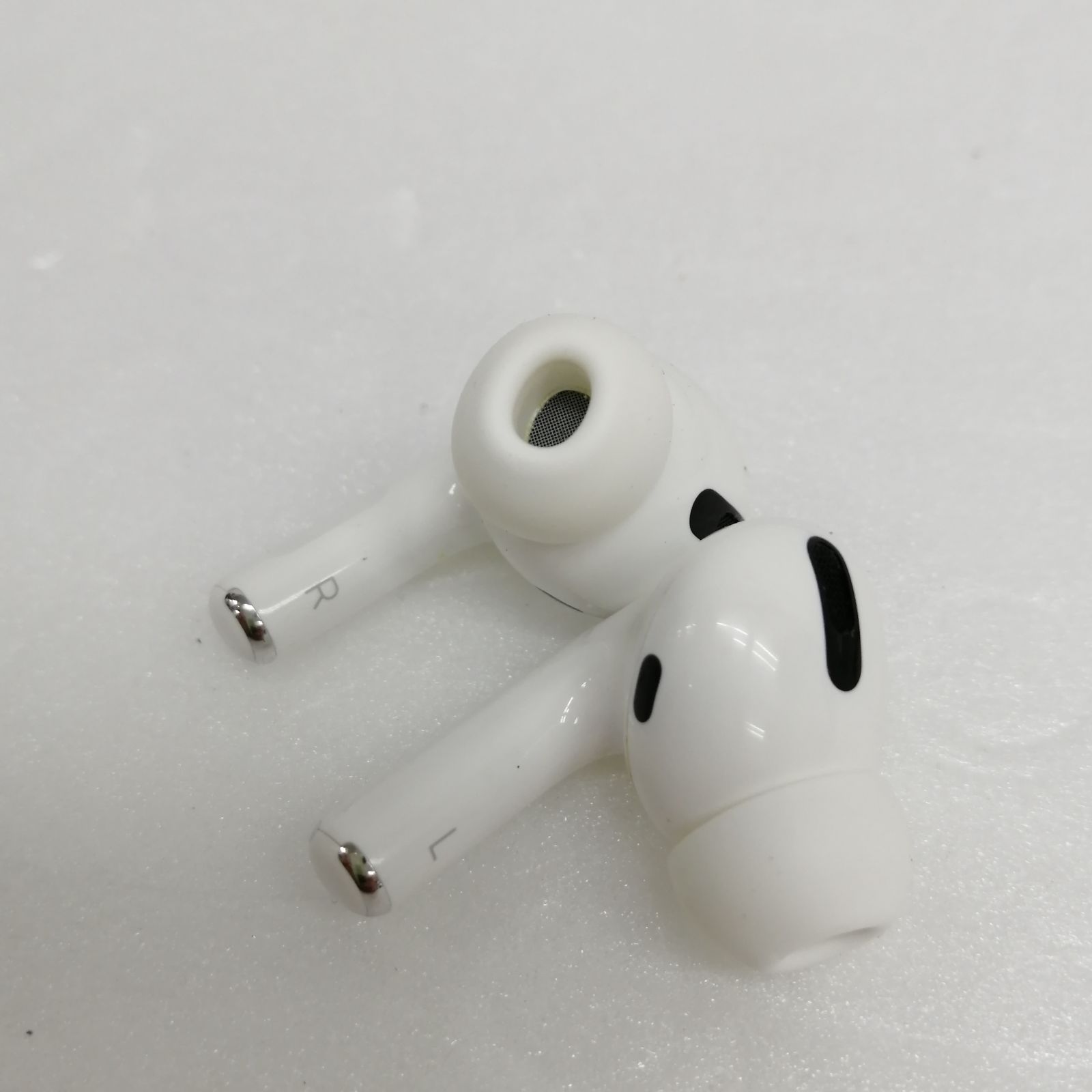 動作品】Apple イヤホン Airpods Pro 第1世代 M1394-hkky4 - メルカリ