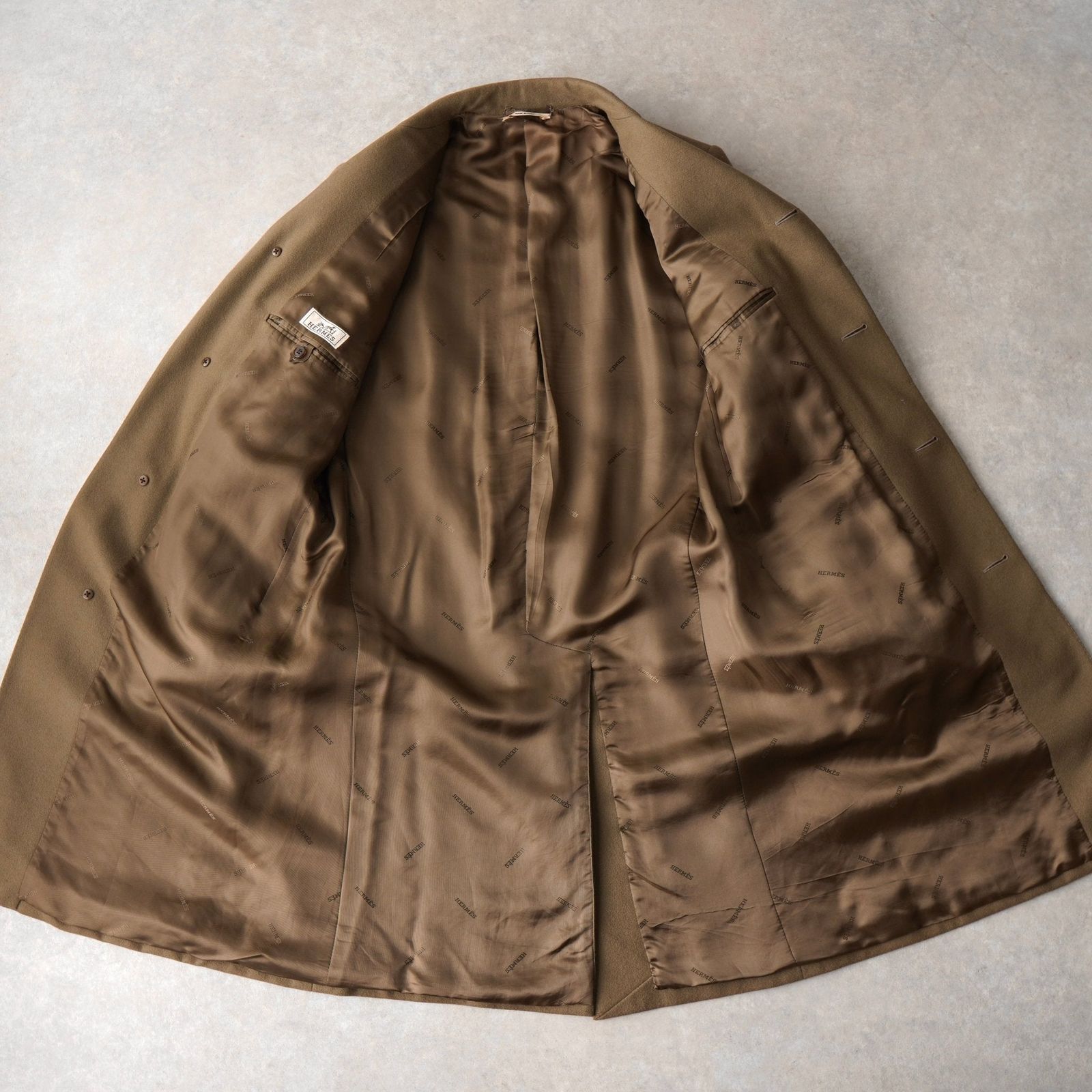 チェスターコート