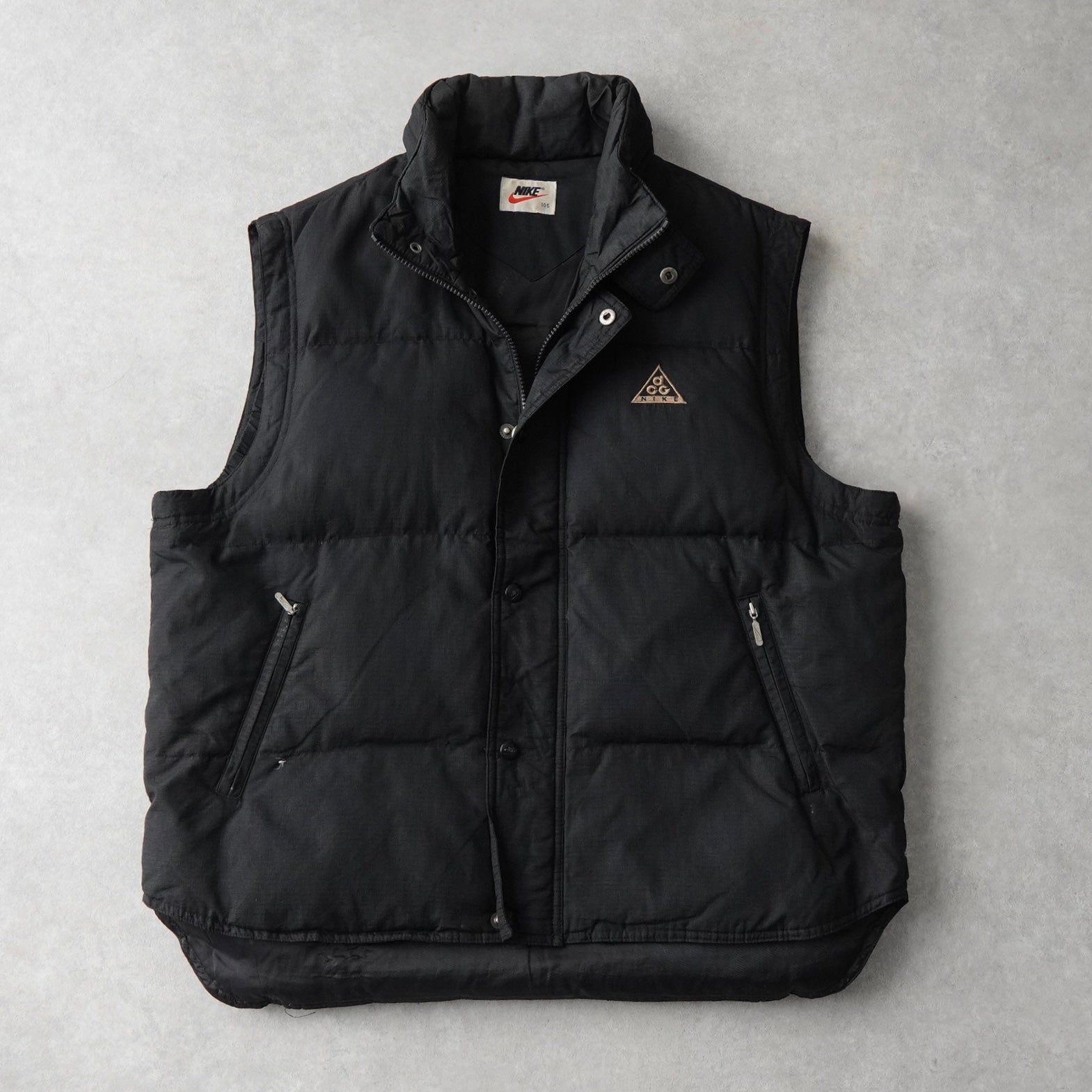 ナイキ エーシージー オーバーサイズ ダウンベスト ブラック - メルカリ