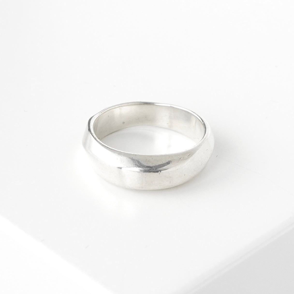 BlackFriday限定割引30％オフ】ティファニー ナイフエッジ リング