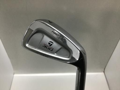【】 テーラーメイド Taylor Made 300 FORGED 10S アイアンセット IR NS PRO 950GH (フレックスR) メンズ 男性用 右利き 右用 Dランク ゴルフクラブ