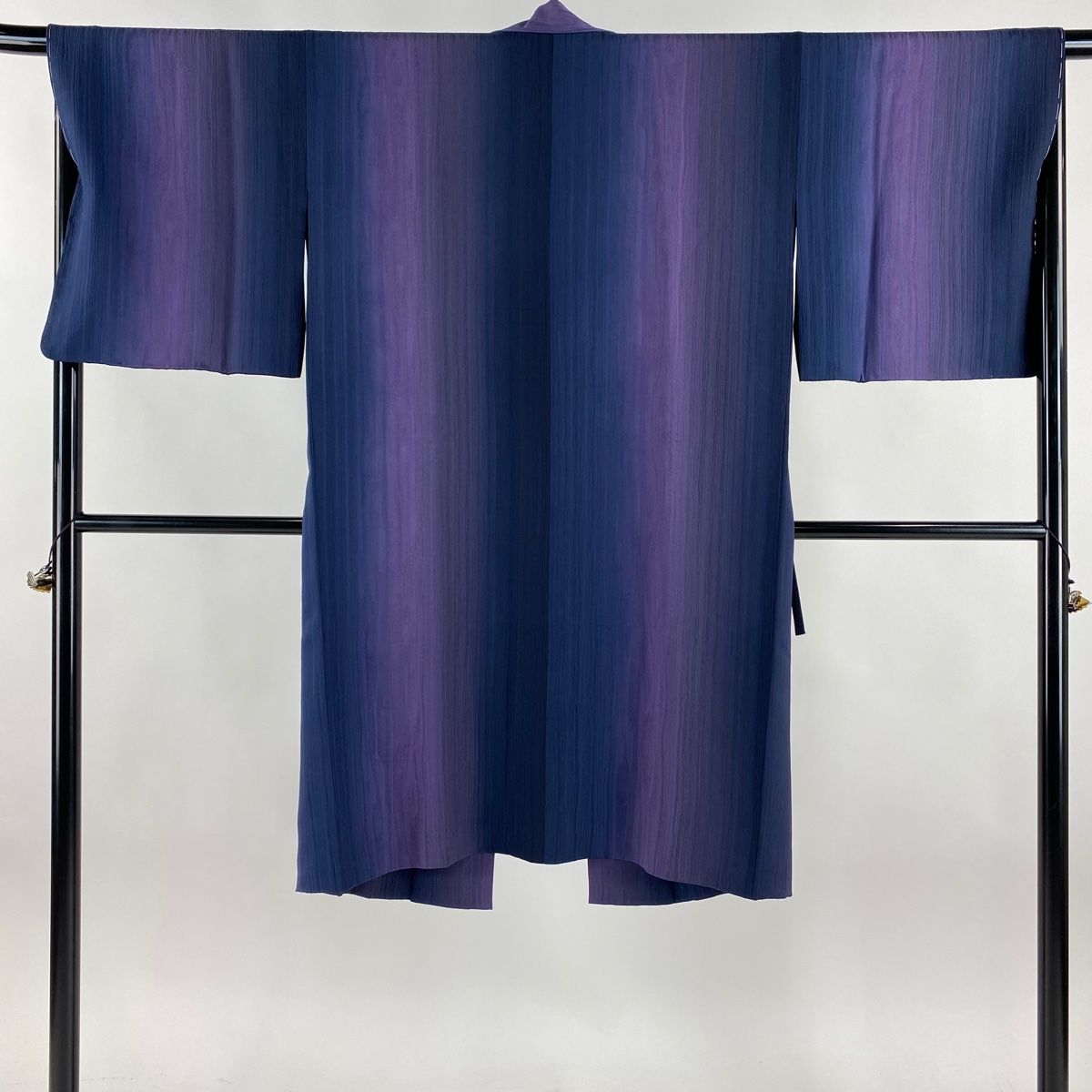 道中着 身丈111 5 cm 裄丈67 M 和装コート 地紋 ぼかし 紫 正絹