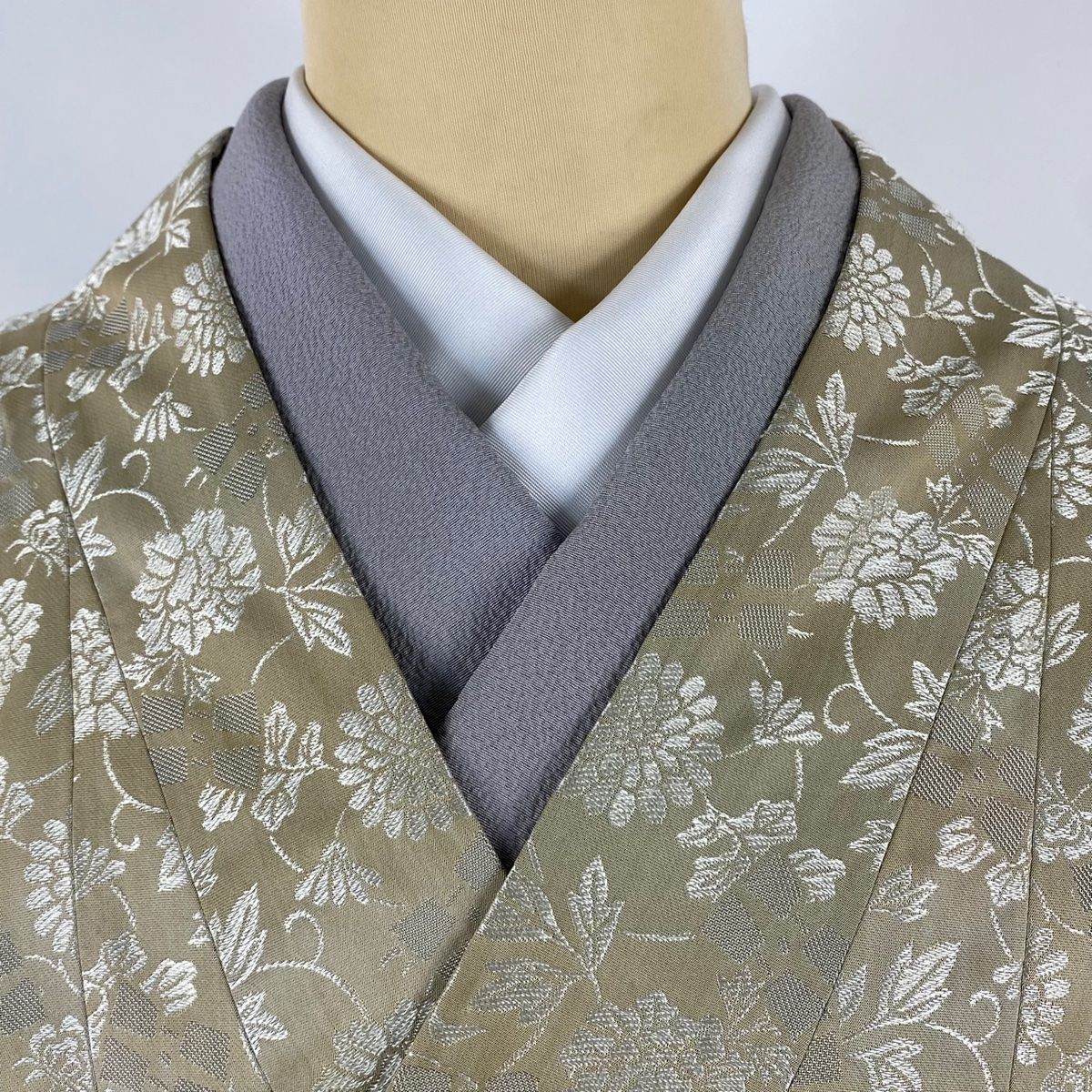  道中着 身丈132 cm 裄丈68 L 和装コート 着物衿 花唐草 ぼかし 灰茶 正絹 羽織 着物 浴衣