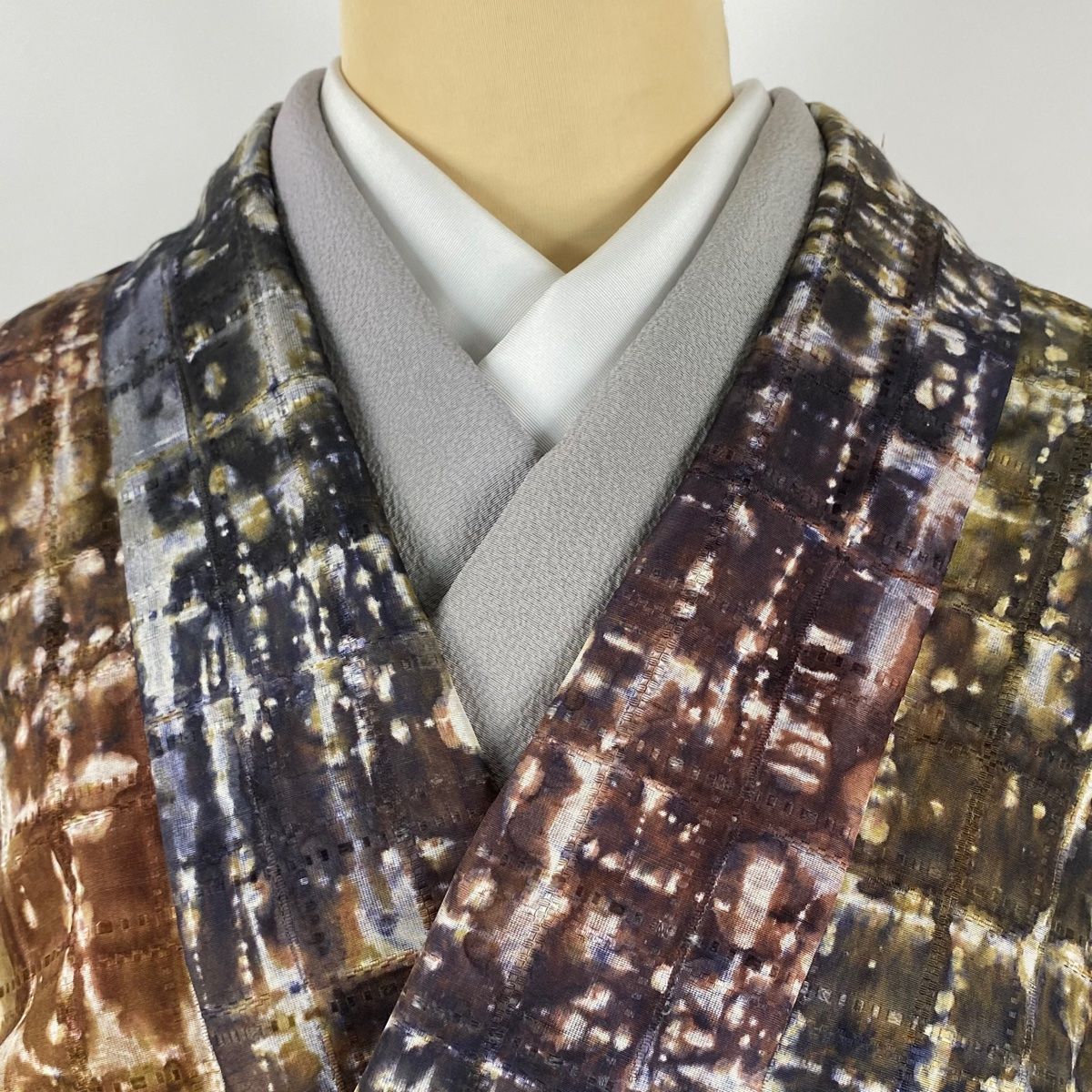  道中着 身丈124.5 cm 裄丈64.5 M 和装コート 幾何学 黄土色 正絹 羽織 着物 浴衣