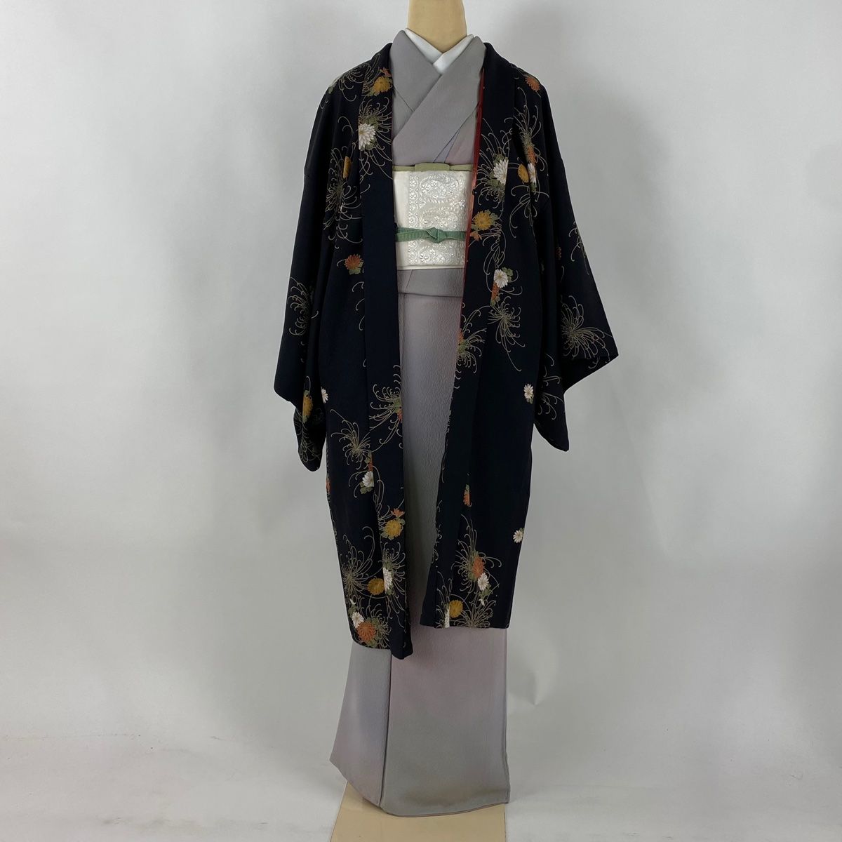 羽織 身丈104 cm 裄丈69.5 L 乱菊 黒 正絹