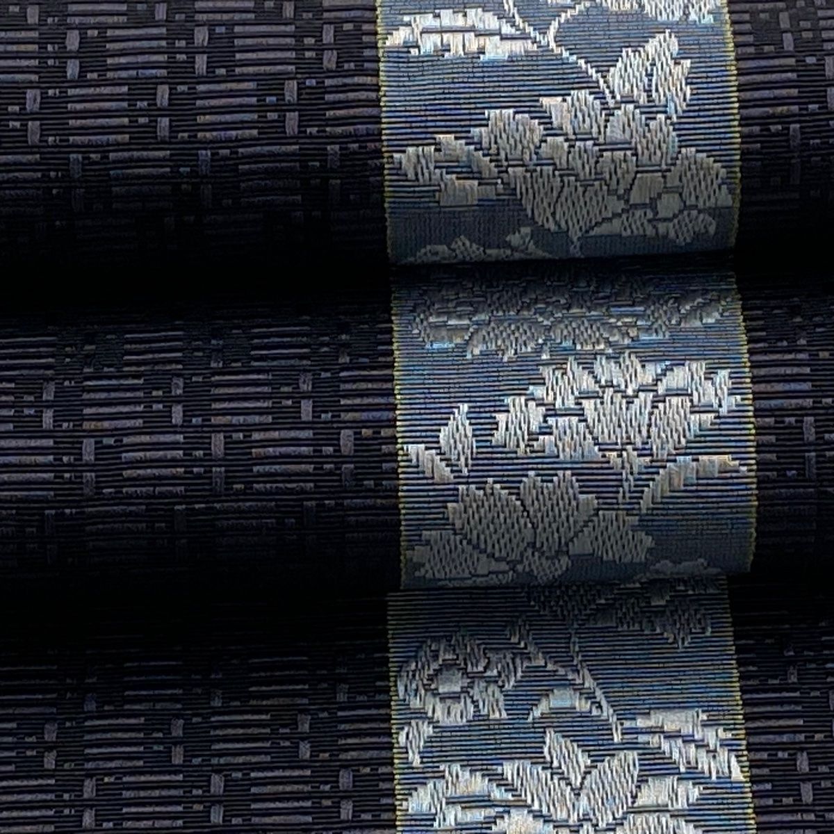  半幅帯 証紙 博多織 草花 縞 黒灰 正絹 半巾 半幅 小袋帯 帯