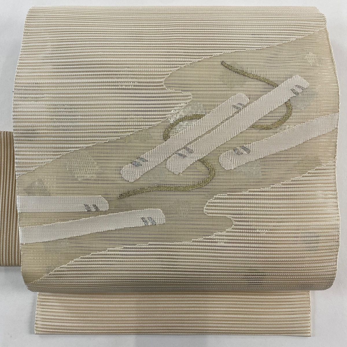 名古屋帯 優品 夏帯 絽 笛 流水 箔 金銀糸 クリーム 正絹 【中古