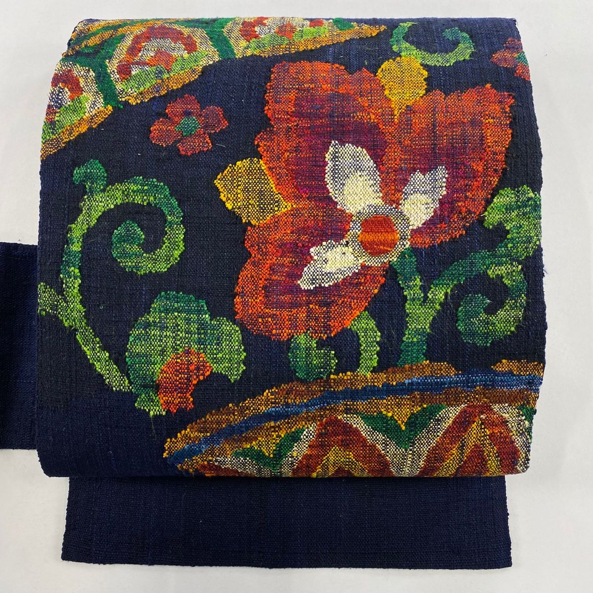 名古屋帯 秀品 人間国宝 喜多川平朗 落款 草花 濃紺 正絹