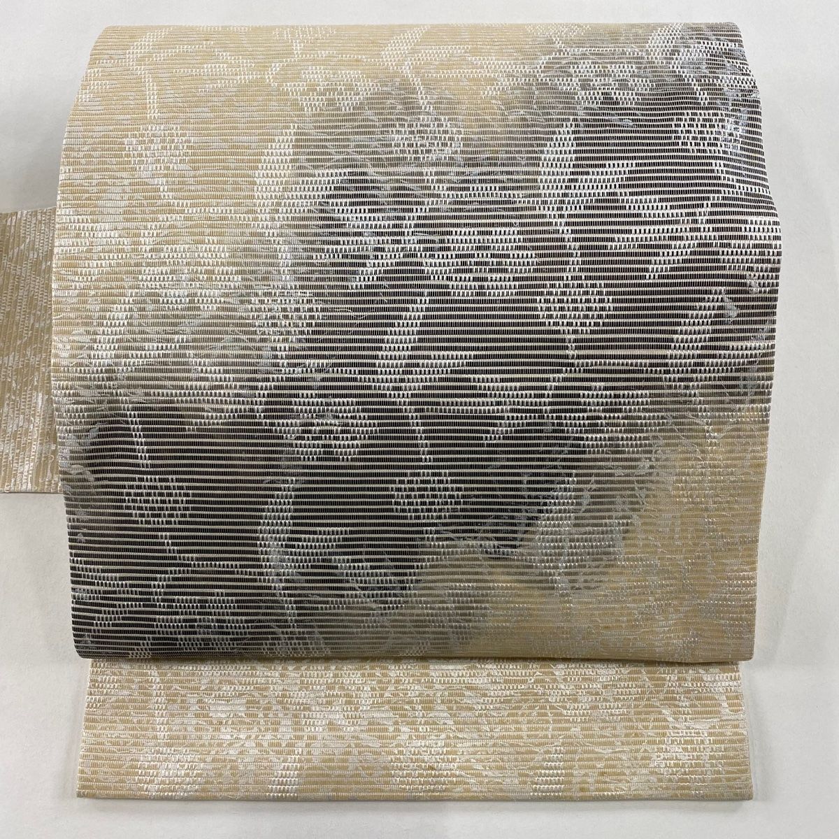 名古屋帯 秀品 草花 縞 クリーム 正絹