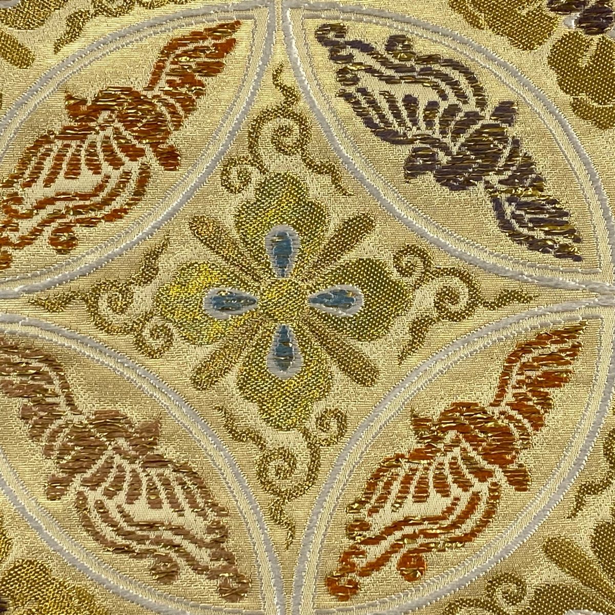 美品】 袋帯 秀品 七宝 花菱 金糸 箔 金色 六通 正絹 【中古】 - メルカリ