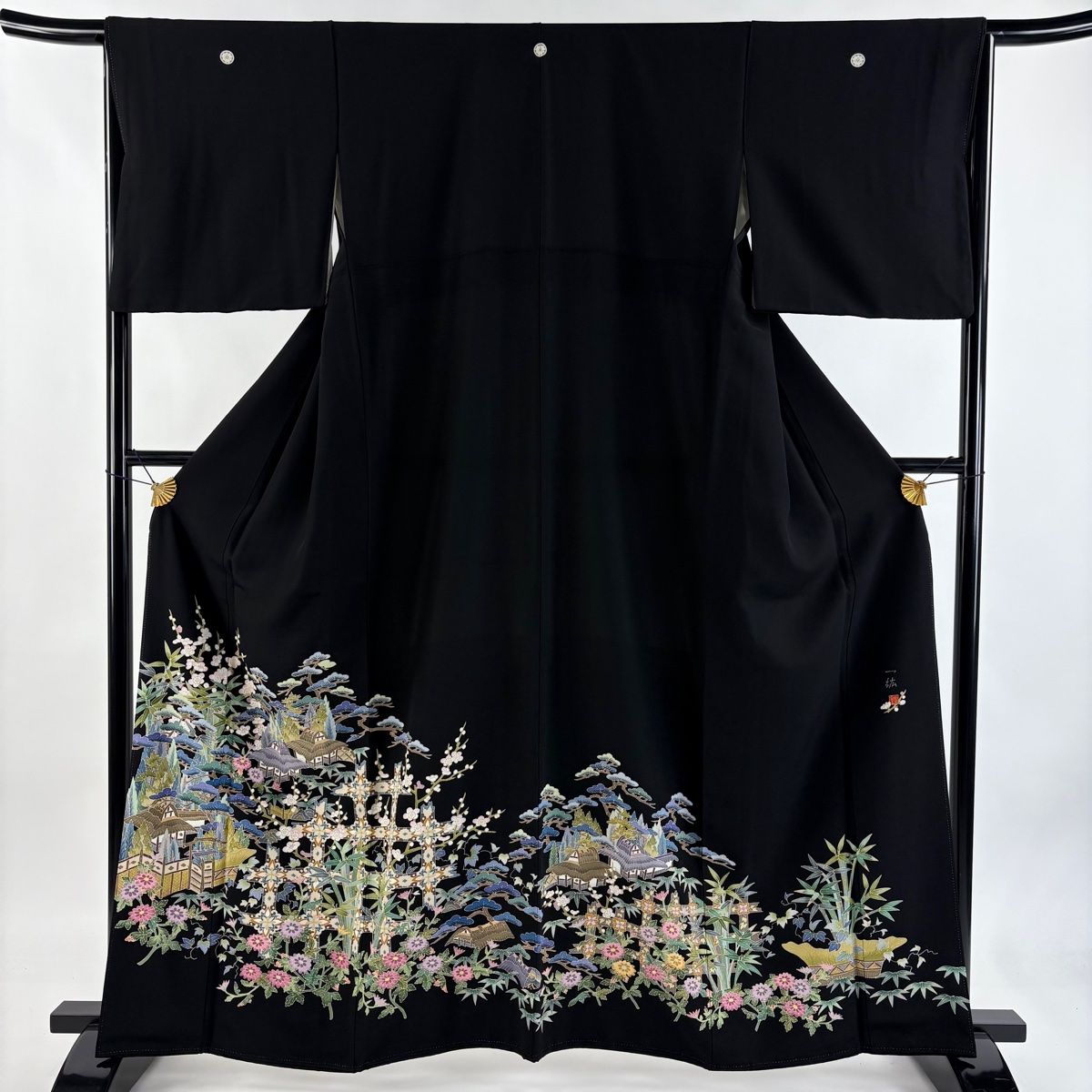 黒留袖 身丈161.5 cm 裄丈66.5 M 袷 落款 松竹梅 家屋 黒 正絹 秀品