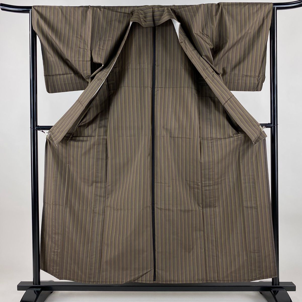  紬 身丈158 cm 裄丈64.5 M 単衣 縞 茶色 正絹 秀品 紬 着物