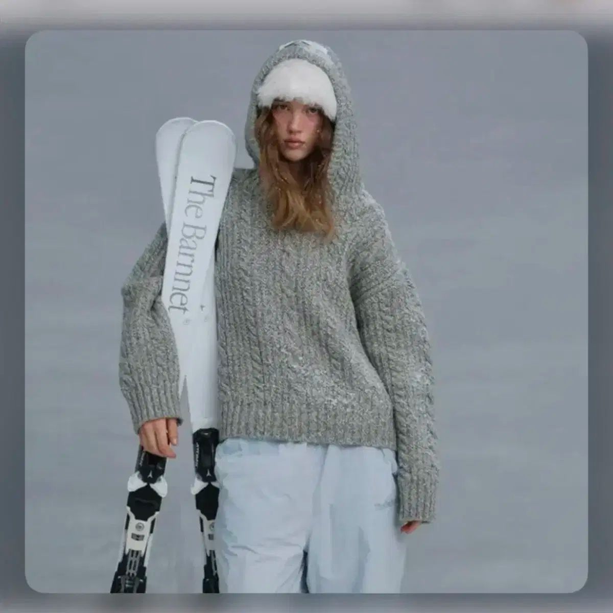 バーネット ケーブルニット