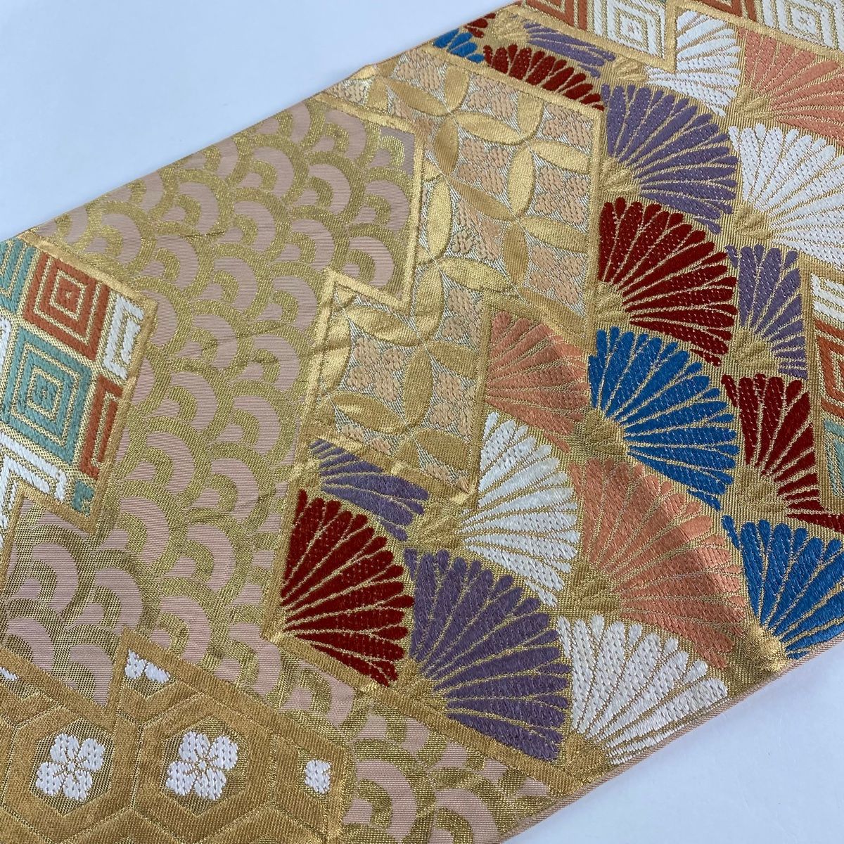 美品】 袋帯 名品 川島織物 落款 有職文様 金銀糸 箔 金色 六通 正絹