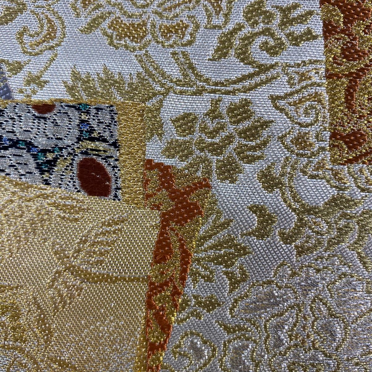 袋帯 落款 織匠十一代目 篠屋宗兵衛 色紙 華文 金銀糸 刺繍 銀色 六通 正絹