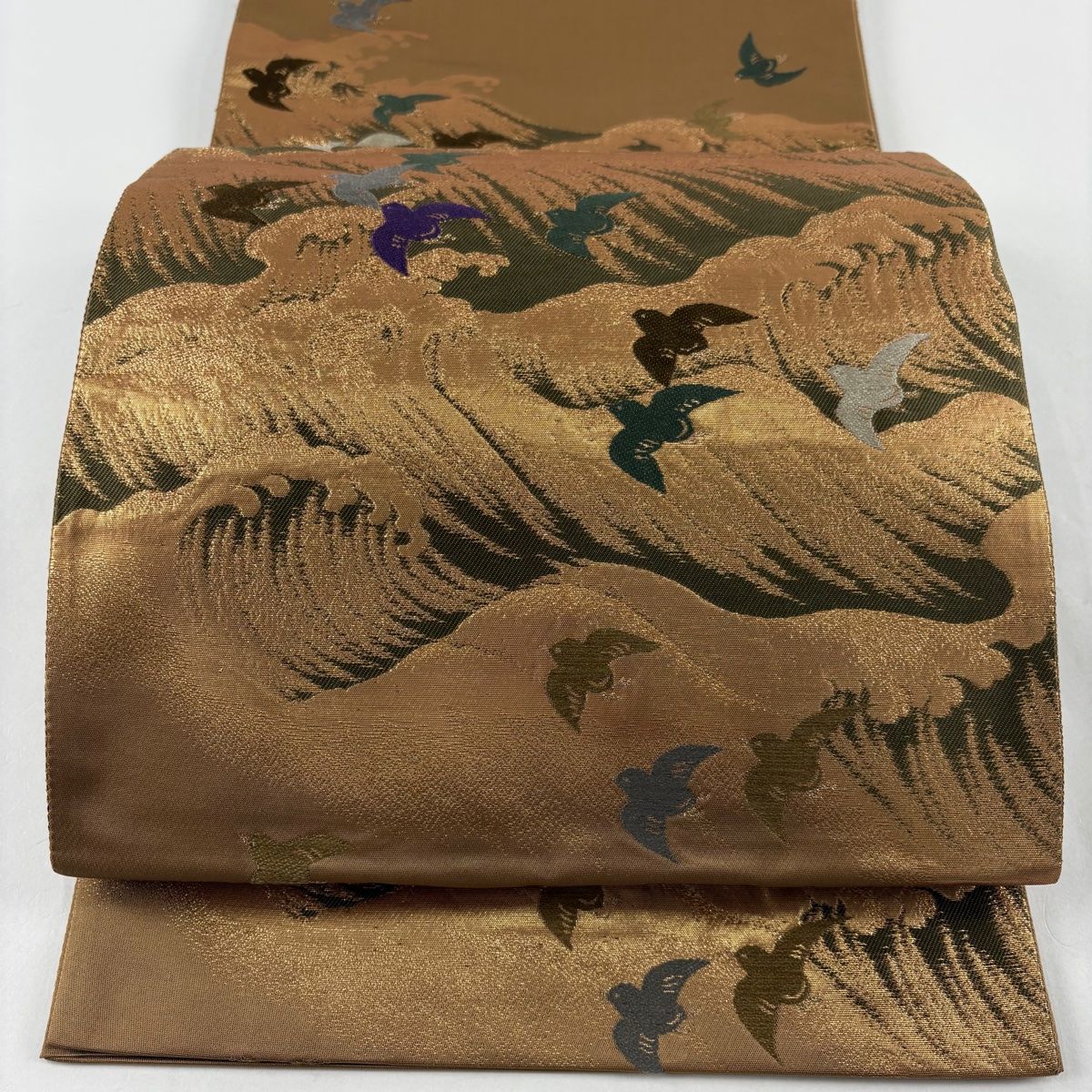 美品】 袋帯 名品 花井幸子 落款 千鳥 波 箔 薄茶色 六通 正絹 【中古